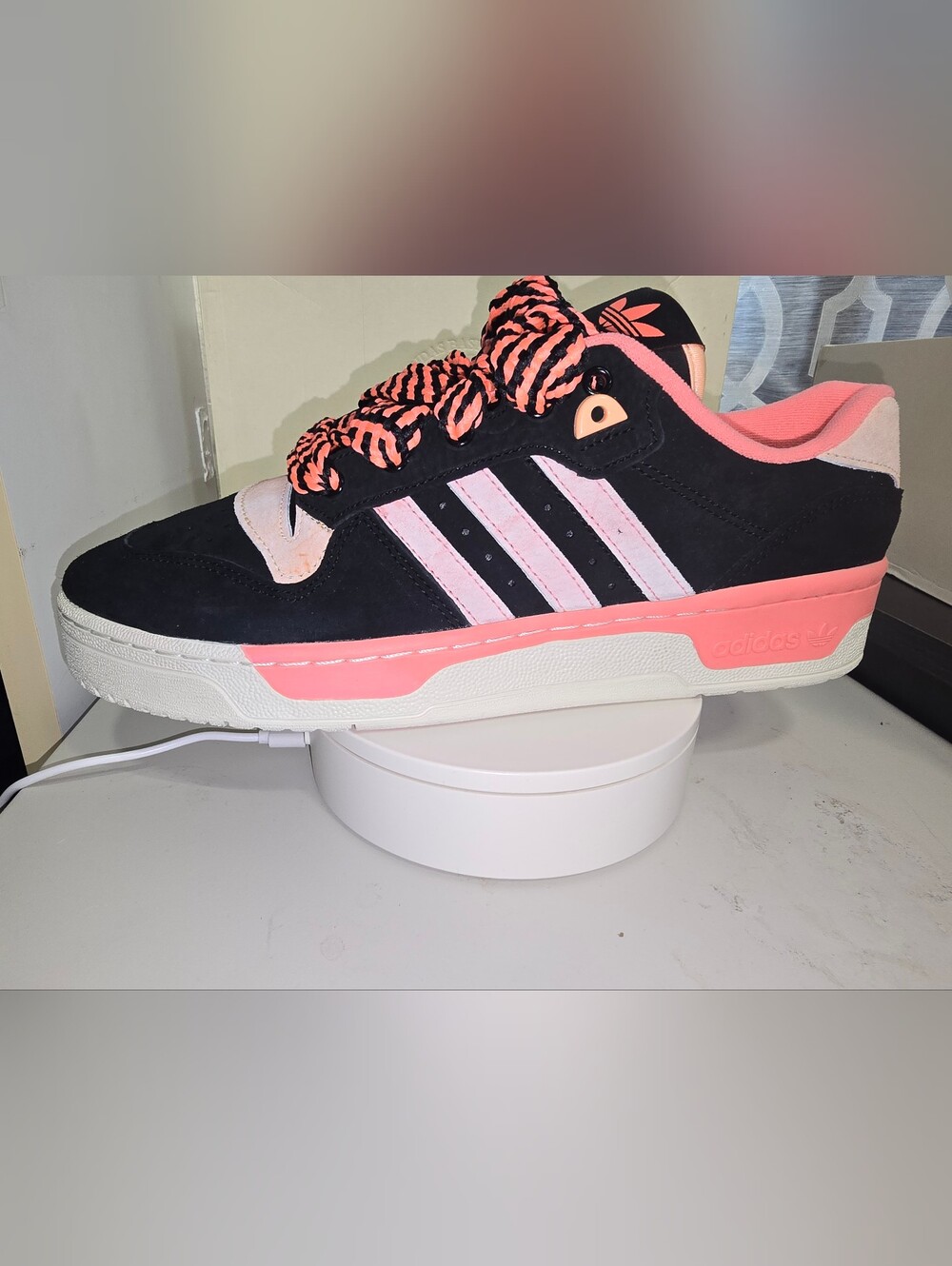 Adidas Rivalry Low - Picture 9 of 9
